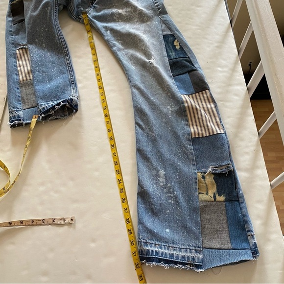Levi’s Patchwork Jeans Waist 28 Womens Size 6 Small Flare Wide Leg Handmade Blue - Picture 8 of 15
